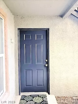 Photo #1: 2152092 Listing