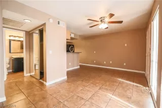 Photo #4: 2152119 Listing 