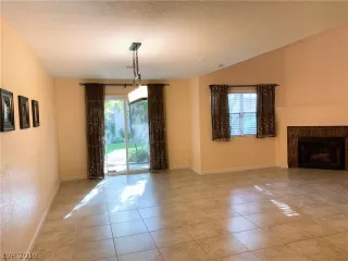 Photo #2: 2152140 Listing 