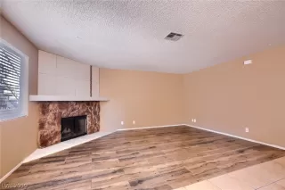 Photo #2: 2152145 Listing 