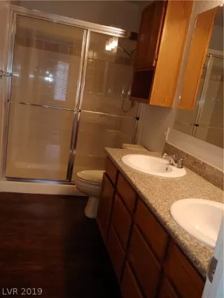 Photo #6: 2152160 Listing