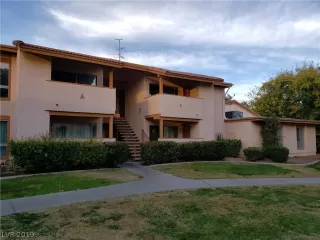 Photo #1: 2152161 Listing