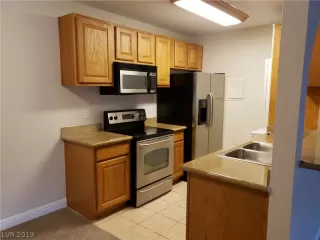 Photo #5: 2152161 Listing