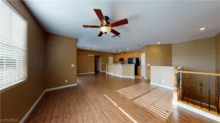 Photo #2: 2152162 Listing