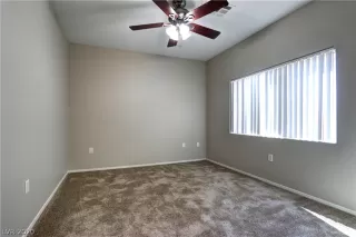 Photo #6: 2152178 Listing