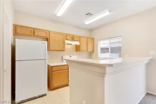 Photo #6: 2153243 Listing