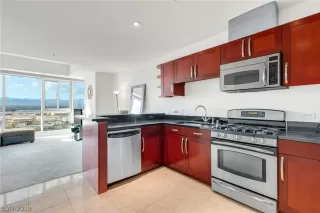 Photo #1: 2153275 Listing 