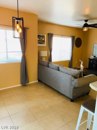 Photo #4: 2153287 Listing 