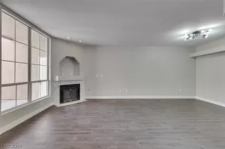 Photo #6: 2153290 Listing 