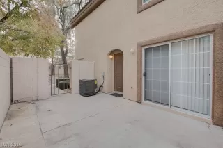 Photo #4: 2153312 Listing