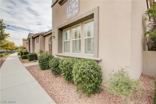 Photo #6: 2153381 Listing