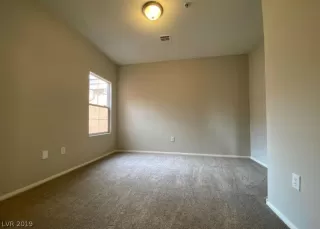 Photo #2: 2153397 Listing