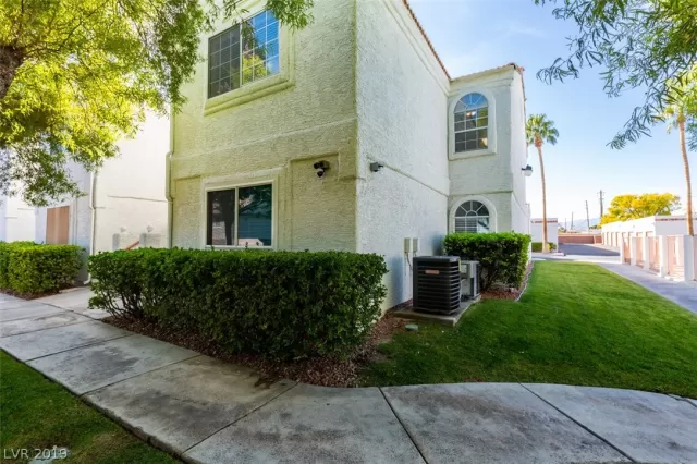 MLS: 2153404 Condo For Sale