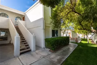 Photo #1: 2153404 Listing 