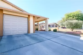 Photo #3: 2153449 Listing