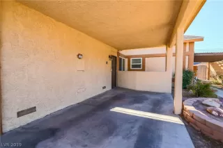 Photo #5: 2153449 Listing