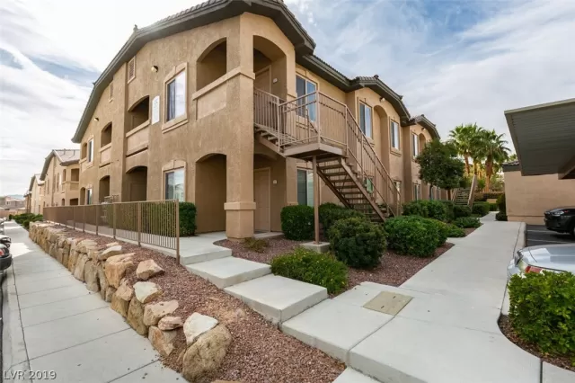 MLS: 2153571 Condo For Sale