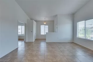 Photo #3: 2153571 Listing 