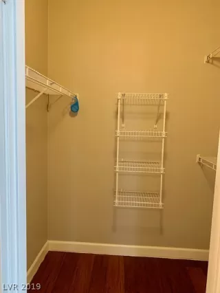 Photo #6: 2153581 Listing 