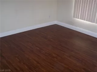 Photo #4: 2153655 Listing 