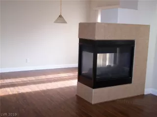 Photo #5: 2153655 Listing 