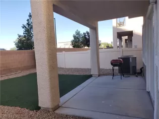 Photo #2: 2153662 Listing 