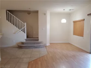 Photo #5: 2153662 Listing 