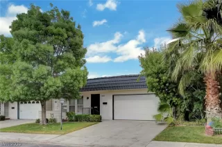 Photo #1: 2153680 Listing 