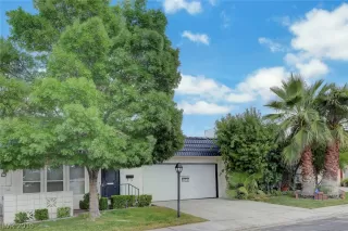 Photo #3: 2153680 Listing 