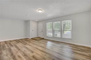 Photo #6: 2153680 Listing 