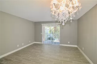 Photo #2: 2153706 Listing 