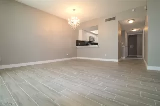 Photo #4: 2153706 Listing 