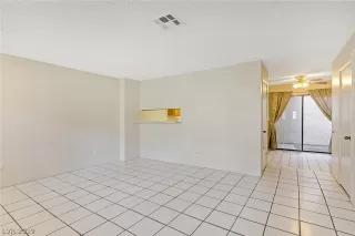 Photo #1: 2153726 Listing