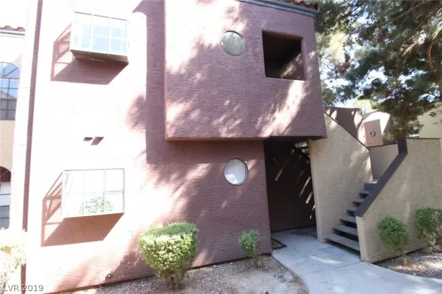MLS: 2153752 Condo For Sale