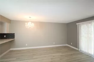 Photo #4: 2153761 Listing 