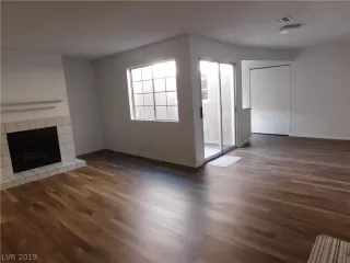 Photo #4: 2153813 Listing