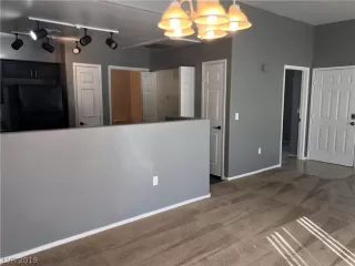 Photo #3: 2153843 Listing 