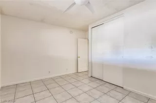 Photo #6: 2153871 Listing