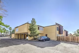 Photo #2: 2153892 Listing