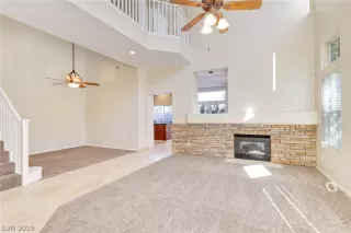 Photo #2: 2153904 Listing