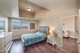 Photo #4: 2153938 Listing