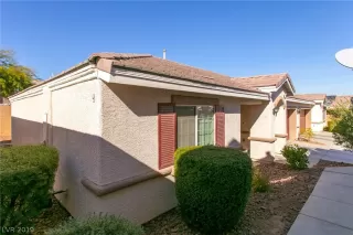 Photo #3: 2153943 Listing