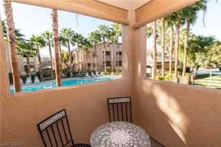 Photo #4: 2153944 Listing