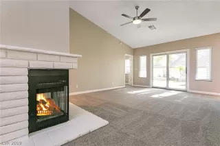 Photo #3: 2153964 Listing