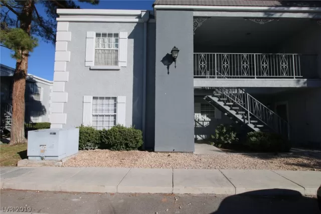 MLS: 2153981 Condo For Sale