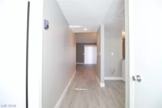 Photo #2: 2153981 Listing