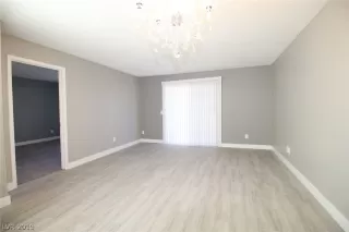 Photo #6: 2153981 Listing