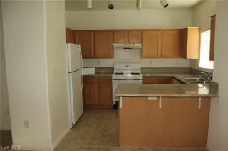 Photo #5: 2153993 Listing