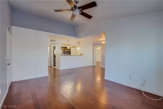 Photo #3: 2154000 Listing