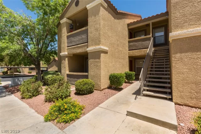 MLS: 2154027 Condo For Sale